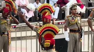 🇮🇳🇮🇳The Attari-Wagah border ceremony is a spectacular display of patriotism and military precision.