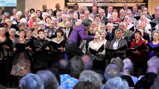 Deo Cantemus en Ridderkerkse Kinderkoren in Schiedam  Nederland  Zingt