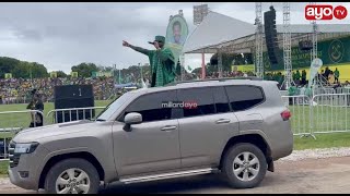 VIDEO: DIAMOND ALIVYOINGIA KITOFAUTI KWENYE MIAKA 48 YA CCM, WAIMBISHA MBELE KUU