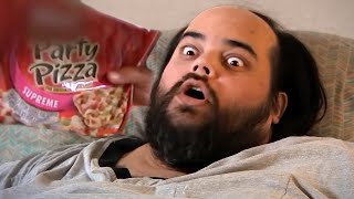 700-lb Man’s Father THROWS OUT All His Junk Food