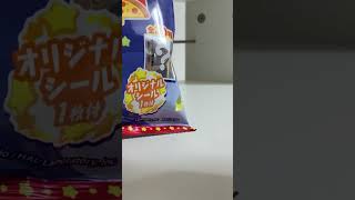 カービィのお菓子に付いてるシールを開封するだけの動画