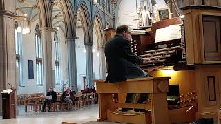 John Hosking plays J.S.Bach, Partita:O Gott, du frommer Gott, BWV 767, organ of Blackburn Cathedral.