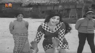 Aadapillala siggupade Video song  Devudamma Movie songs | Chalam | Jayalalitha | Trendz Telugu