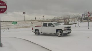 Decatur drivers park at gas station to wait out winter storm