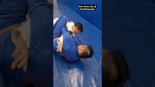 Straight armbar from guard and overlook control #armbar #guardsubmissions #bjj #jiujitsu