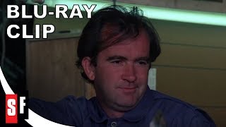 Scorchy (1976) - Clip 1: Carl Gets Burned (HD)