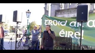 FREE ENOCH BURKE CHANTS BREAK OUT AT THE 'CORK SAYS NO' PROTESTS - PROTESTANT LIVES MATTER