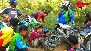 Motor Sudah Rusak _ Broken Motorbike In The Middle of The Forest