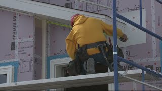 Iowa prisoners build new life, affordable housing