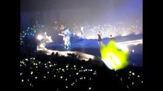 HIGH HIGH - G-DRAGON T.O.P Bigbang Alive Tour 2012 Indonesia (FANCAM)