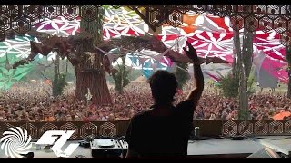 Emok Playing Ace Ventura \u0026 Captain Hook - The Jolly Roger (Future Frequency Remix) @ Ozora  2015