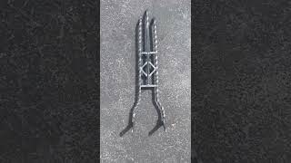 Quick look: twisted trident Edward Richie sissy bar