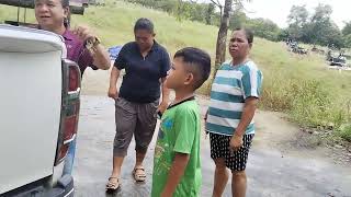 ngabas kubur niang mak. taja jauh tetap datai ngabas kubur nn mak. kmi rindu ka nn mak. RIP mak🙏🙏