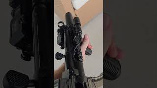 Vector Grip + mp5 = best weapon light system with surefire m340v