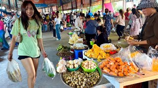 Cambodian Street Food - Walking Tour 4K - Delicious plenty of Khmer food @ Countryside Market