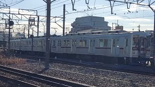 東武10000系11604F各駅停車北千住駅行き鐘ヶ淵駅発車(2023/1/31)