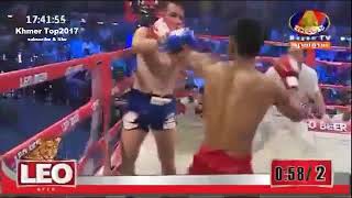 Khmer boxing  Sek Kimroun Vs Thai  ត្រូវមួយកែងសន្លប់ធំ On bayon tv 10 / 09 /  2017