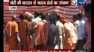 Tension brewing in Kumbh mela, sadhus clash with cops in Ujjain, MP