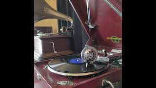 楠木 繁夫 ♪明けゆく蒙古♪ 1938年 78rpm record. Columbia Model No G ｰ 241 phonograph