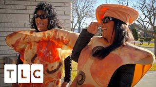 Cristina And Her Mum Wear Funny Costumes To Deliver Pizzas | sMothered