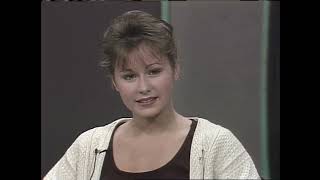 The Dini Petty Show with Degrassi High actress Stacie Mistysyn - 1990