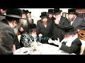 viznitz rebbe in coversation with r kalman shtekel a