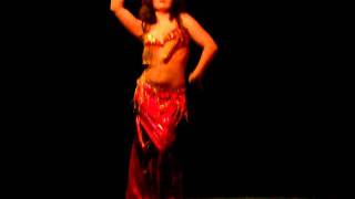 Mirjam Vas Bellydancer