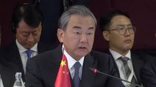 Chinese FM calls for more open and inclusive East Asia