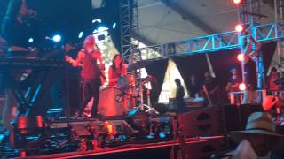Warpaint- Undertow live at Coachella 2014, First Weekend.