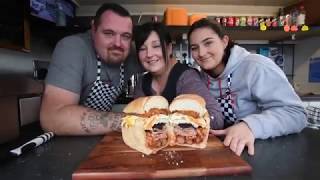 Burger van sells a full Welsh breakfast INSIDE a loaf of bread