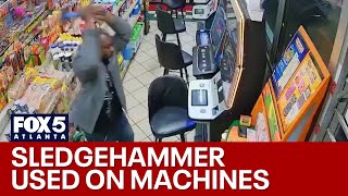 Man uses sledgehammer on gaming machines | FOX 5 News