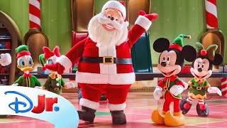 Mickey & Minnie's Christmas Carols | Hot Dog! Christmas | Christmas Shorts | @disneyjr