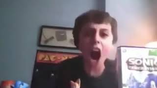 Kid screaming ‘Idiot’