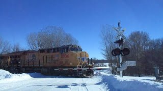 UP 2704 South MITPS Filmed At North Kasper Siding Strange Horn K5HLA Hybrid Horn (2-26-2023)