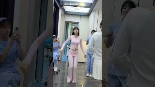 下班了必须跳个舞再回家 #shortsvideo #dance #nurses #护士跳舞