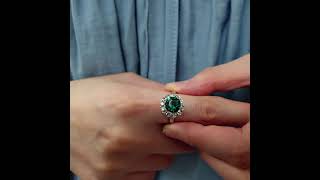 스와로브스키 크리스탈 에메랄드 포인트 그린 반지 / Swarovski Crystal Emerald Ring