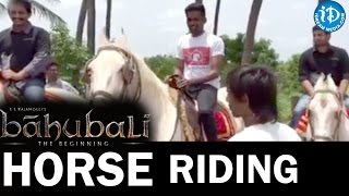 Baahubali Fans Horse Riding Rally At Bhimavaram || Baahubali Fans Hungama