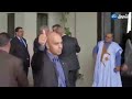 شاهد.. نائب الأرندي أحمد مناعي يعتدي بالضرب على صحافي