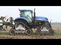 new holland t7060 cingoli in gomma track in plowing