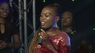 Yonela Msweli -  Ewe Thixo Live Official Music Video