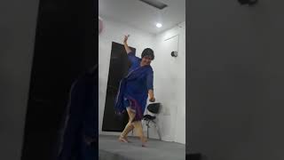 A beautiful bahubali actress ashrita  dance
