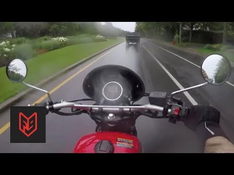 How to Ride a Motorcycle in the Rain How to Ride a Motorcycle in the Rain