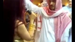 Oil sheikh throws away 2 million dollars !!!!!2M Arab mujra 2014   YouTube