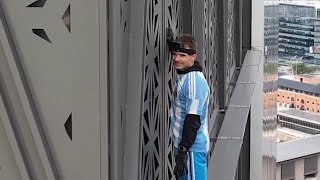 Man Arrested While Free-Climbing Skyscraper in Buenos Aires