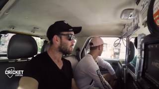 Maxi and Zampa's New York taxicab confession