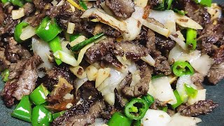 连州人家晚饭：牛肉干，油豆腐，芋苗腊肉，连州菜心