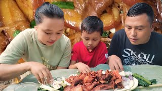 Cooking and eating mukbang pork fatty with Naga king chilli 🔥