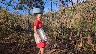 🛑increible todo loque 😱tiene que caminar niña Adelayda para comprar el pan/Aventuras salvadoreñas