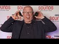 Ken Bruce: Radio 2 DJ pays tribute to listeners in last BBC show (UK)