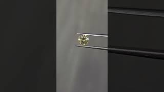 1.06ct GIA W-X VVS2 Round Diamond